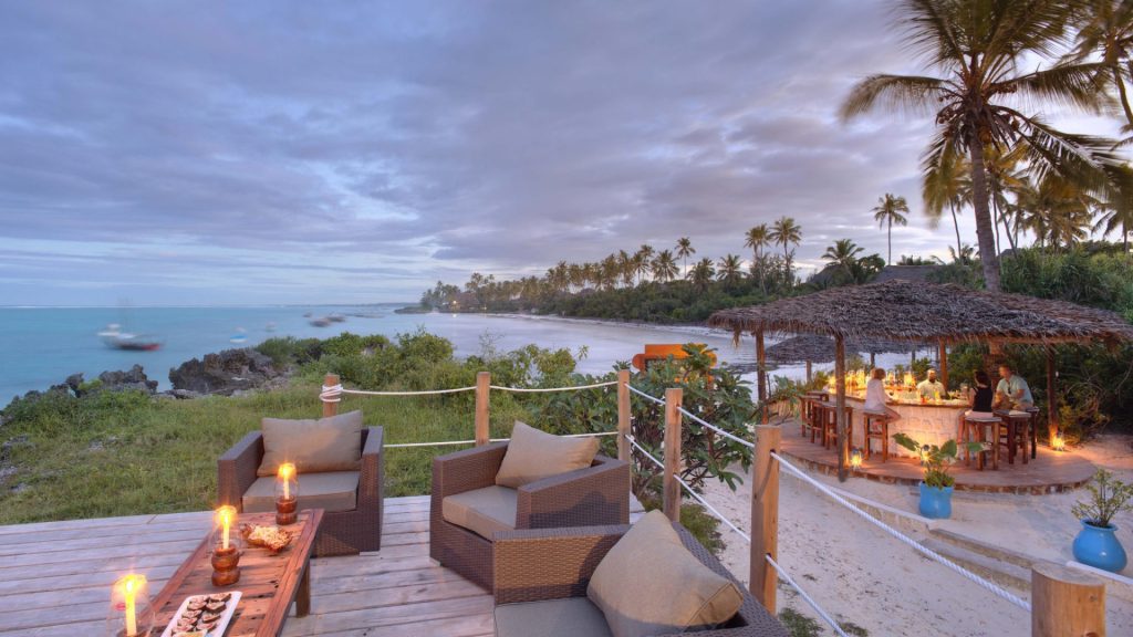 Mid-range lodge in Zanzibar near the beach with pool and garden