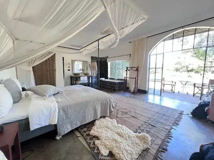 Wildlife Residence room interior comfortable and cozy stay