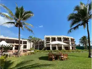 Golden Tulip Dar es Salaam – Masaki hotel exterior