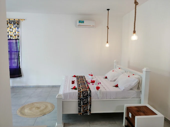 Pemba Paradise Lodge bungalow accommodation
