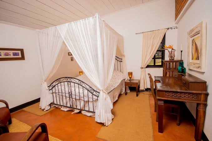 Simba Farm Lodge cottage interior